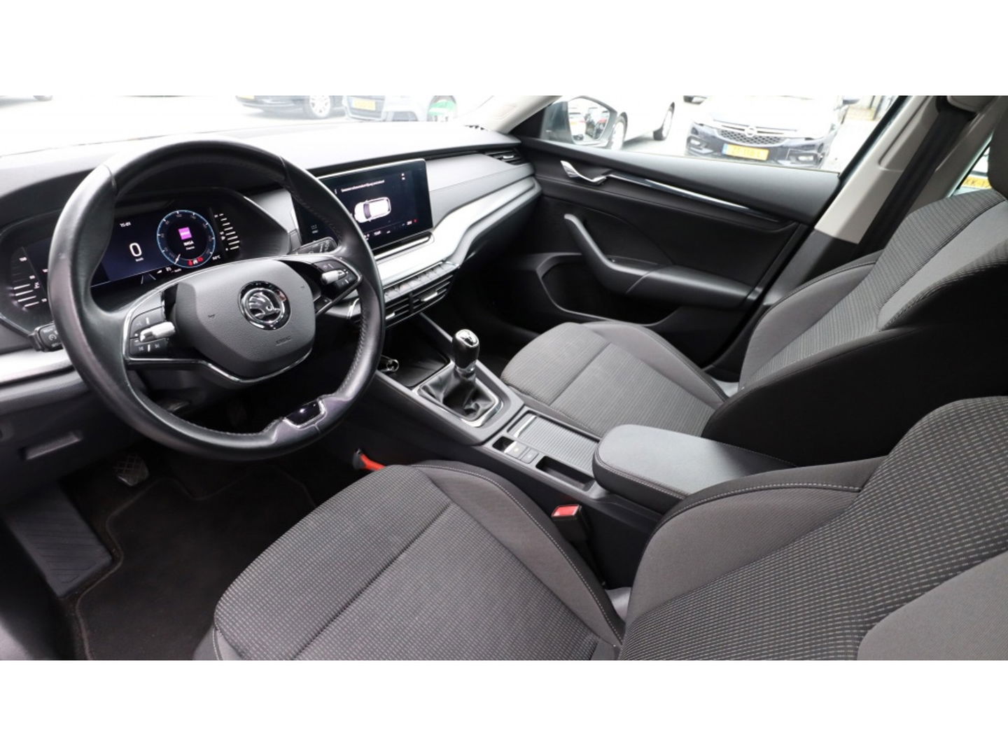 Škoda Octavia Combi 1.0 TSI Bns Edition | Apple Android | Clima | PDC | Led | Nwe ty