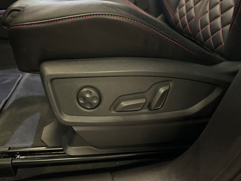Audi Q5 55 TFSI e S-Line|Pano|RS Seat|HuD|B&O|Trekhaak|Lucht