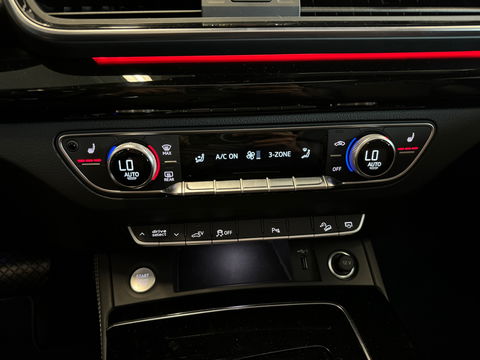 Audi Q5 55 TFSI e S-Line|Pano|RS Seat|HuD|B&O|Trekhaak|Lucht