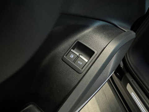 Audi Q5 55 TFSI e S-Line|Pano|RS Seat|HuD|B&O|Trekhaak|Lucht