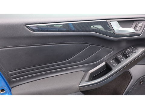 Ford Focus 1.0 EcoB. ST L. Bns | ST line | Led | Media | Echt mooi