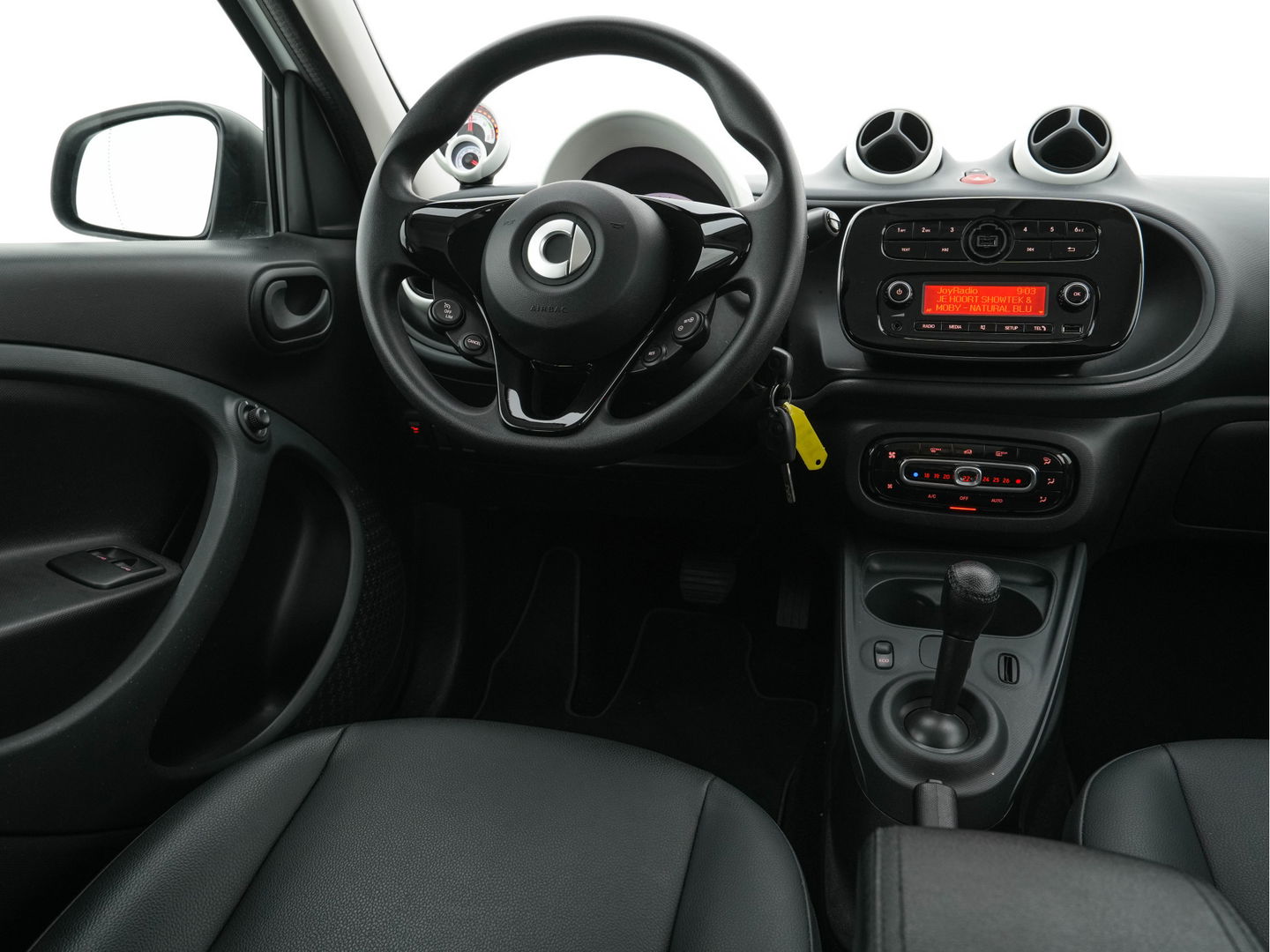 Smart Forfour EQ Business Solution Cool&Audio Pack 18 kWh [ 3-Fase ] (INCL-BTW) *FULL-LEATHER | AIRCO | DAB | CRUISE | COMFORT-SEATS | 15''ALU*