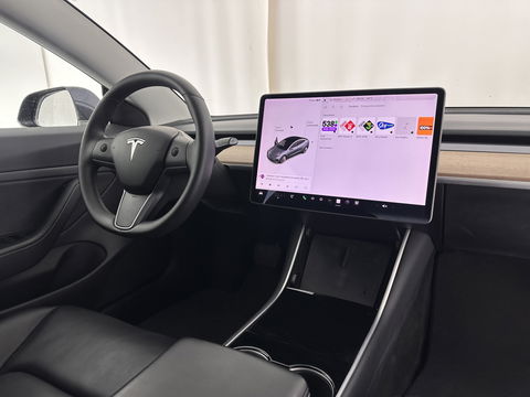 Tesla Model 3 Standard RWD Plus 60 kWh [ 3-Fase ] (INCL-BTW) Aut. *PANO | AUTO-PILOT | NAPPA-LEATHER | KEYLESS | FULL-LED | MEMORY-PACK | SURROUND-VIEW | DAB | CARPLAY | DIGI-COCKPIT | LANE-ASSIST | HEATED-COMFORT-SEATS | 19"ALU*