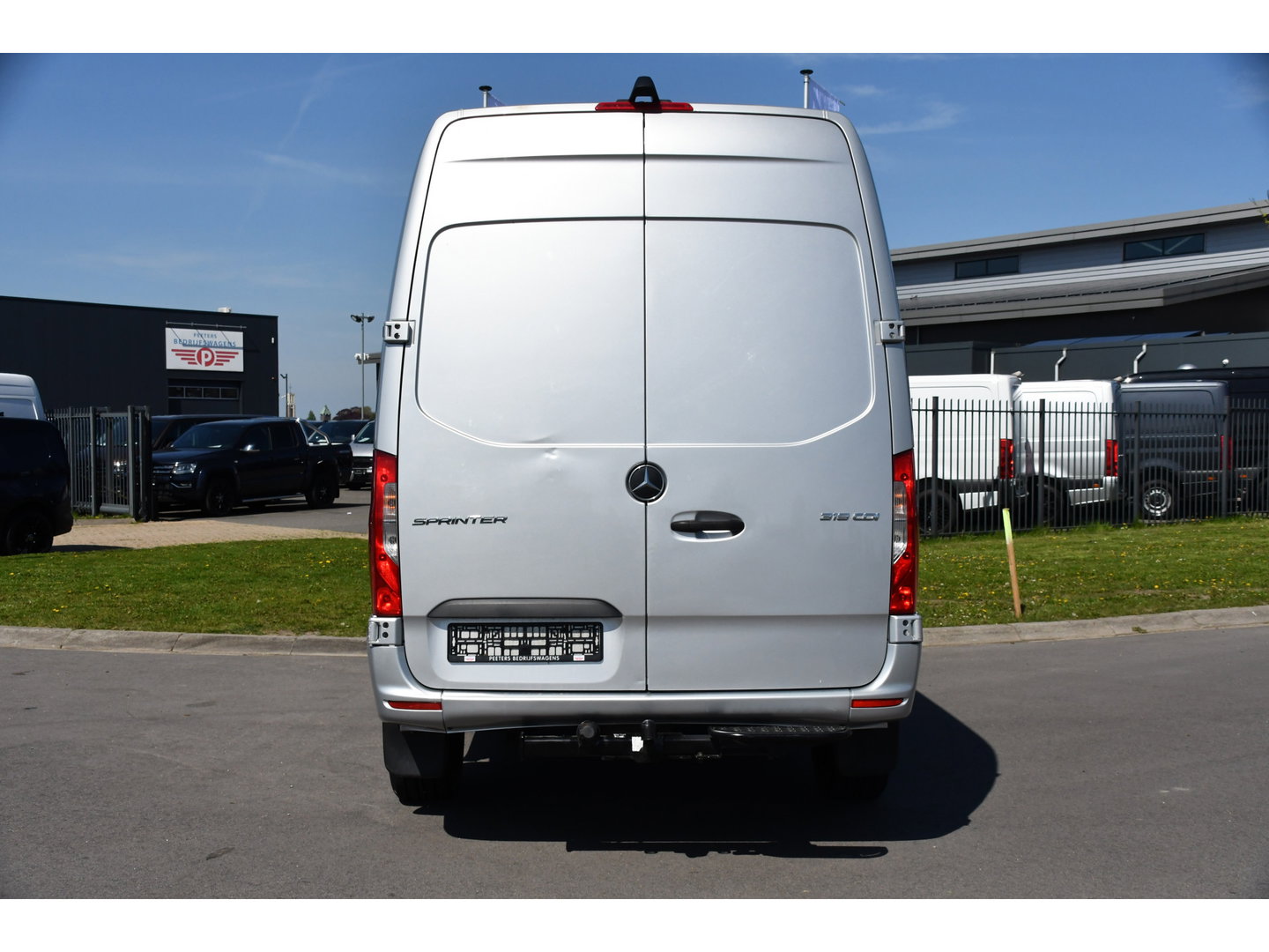 Mercedes-Benz Sprinter V6 319 3.0 CDI L2H2 PB Edition Camera, Cruise, Carplay, Stoelverwarming, Multimedia, LED, Automaat, Standkache, UNIEK!