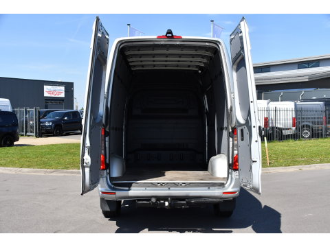 Mercedes-Benz Sprinter V6 319 3.0 CDI L2H2 PB Edition Camera, Cruise, Carplay, Stoelverwarming, Multimedia, LED, Automaat, Standkache, UNIEK!