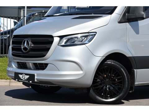 Mercedes-Benz Sprinter V6 319 3.0 CDI L2H2 PB Edition Camera, Cruise, Carplay, Stoelverwarming, Multimedia, LED, Automaat, Standkache, UNIEK!