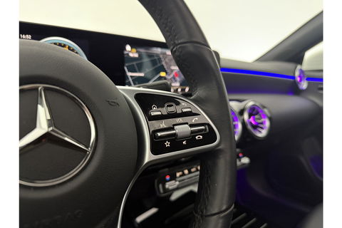 Mercedes-Benz CLA-Klasse 180 AMG Pano Sfeer Camera Carplay Virtual LED Trekhaak Cruise Navi Clima PDC Memory-Seats 18"LMV