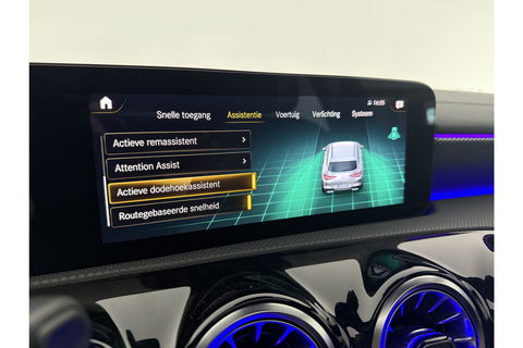 Mercedes-Benz CLA-Klasse 180 AMG Pano Sfeer Camera Carplay Virtual LED Trekhaak Cruise Navi Clima PDC Memory-Seats 18"LMV
