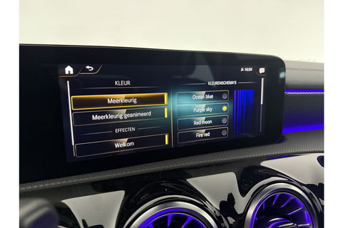 Mercedes-Benz CLA-Klasse 180 AMG Pano Sfeer Camera Carplay Virtual LED Trekhaak Cruise Navi Clima PDC Memory-Seats 18"LMV