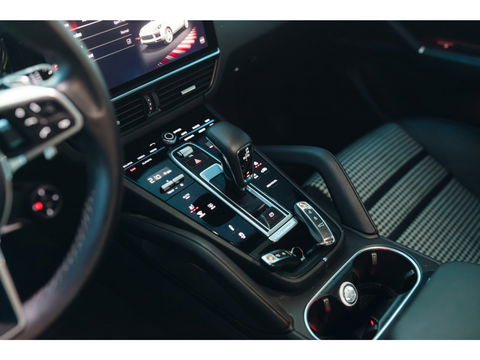 Porsche Cayenne Coupé 3.0 E-Hybrid Pl. Ed. | Carbon dak | Bose | Sport chrono | PDLS