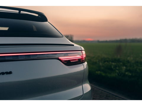 Porsche Cayenne Coupé 3.0 E-Hybrid Pl. Ed. | Carbon dak | Bose | Sport chrono | PDLS
