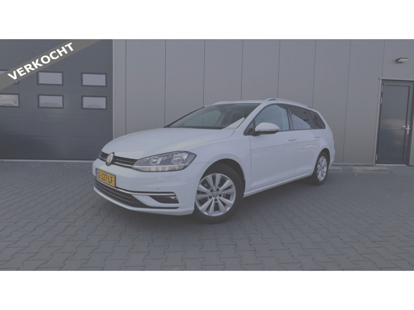 Volkswagen GOLF Variant 1.0 TSI CL Bns | Apple Android | Adaptieve cruise| | Trekhaak VERKOCHT