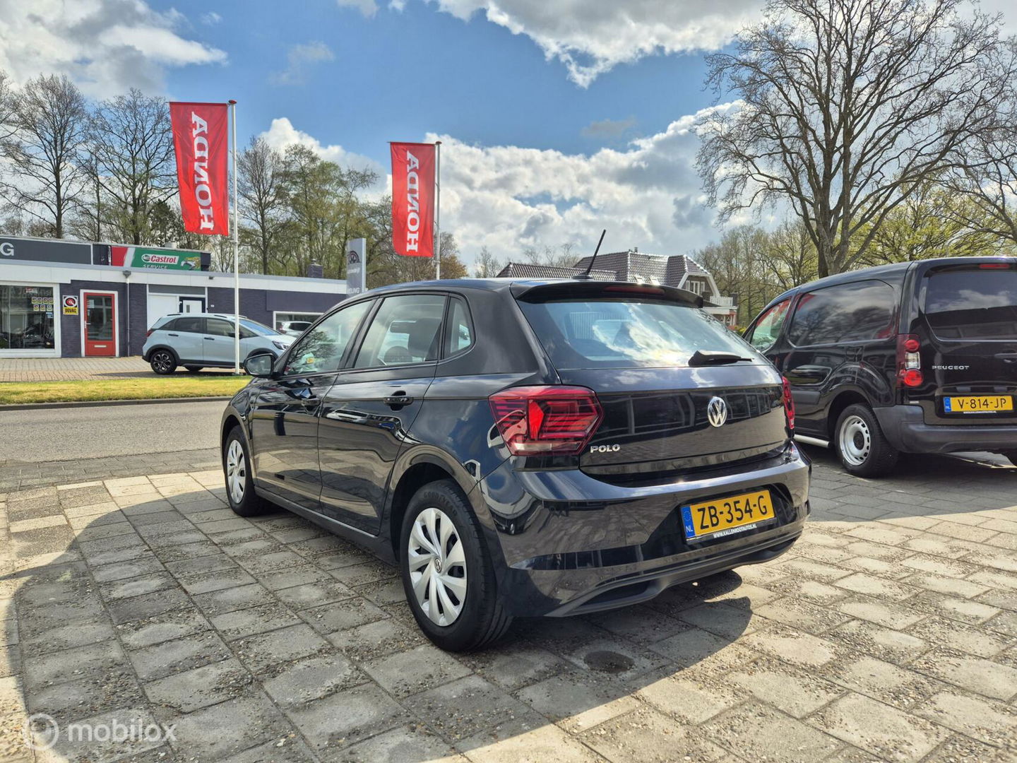 Volkswagen Polo 1.0 TSI Comfortline, Navi, Carplay, PDC V+A