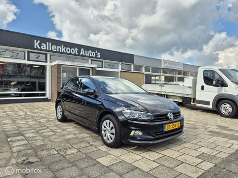 Volkswagen Polo 1.0 TSI Comfortline, Navi, Carplay, PDC V+A