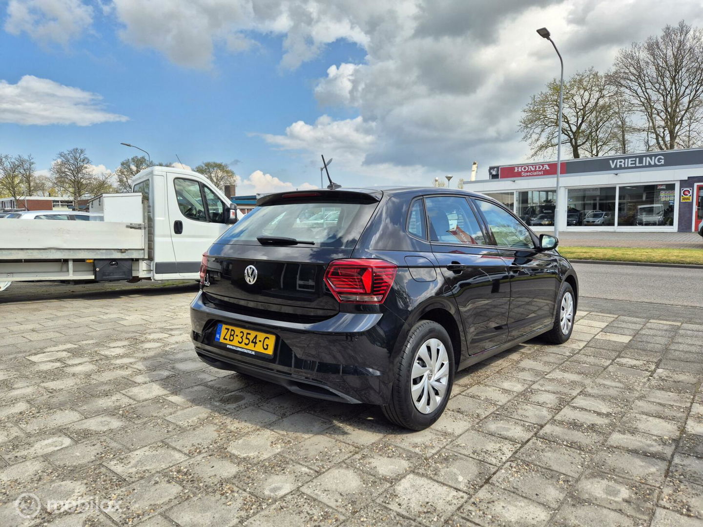 Volkswagen Polo 1.0 TSI Comfortline, Navi, Carplay, PDC V+A