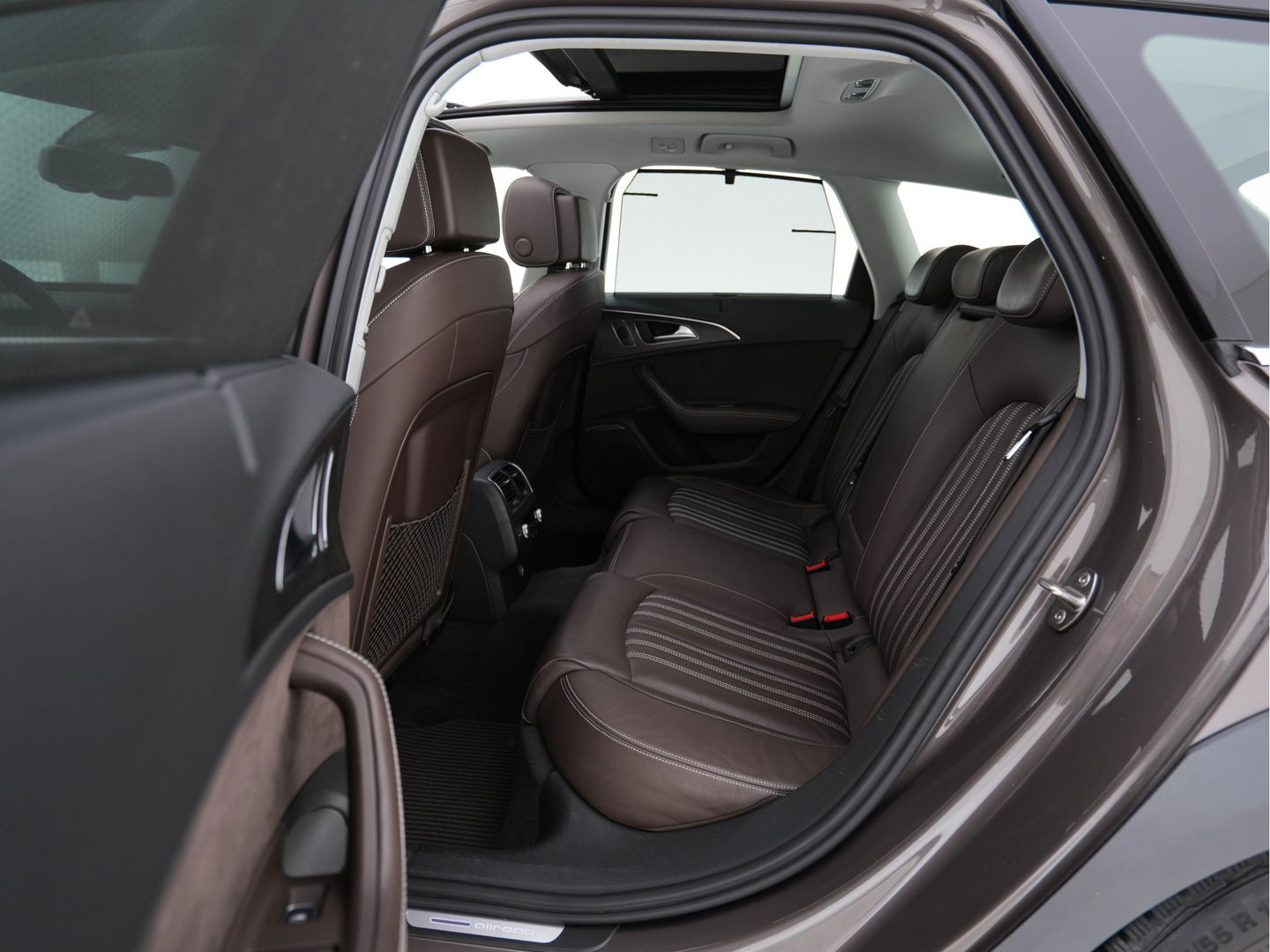 Audi A6 Allroad Quattro 3.0 TDI Bi-Turbo Edition Aut. *PANO | ADAPTIVE-CRUISE | FULL-LEATHER | FULL-LED | BLINDSPOT | MEMORY-PACK | BOSE-SURROUND | CAMERA | NAVI-FULLMAP | SPORT-SEATS  | ECC | HEATED-SEATS | SHIFT-PADDLES | TOWBAR | 18''ALU