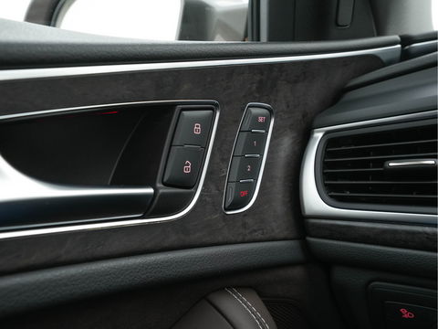 Audi A6 Allroad Quattro 3.0 TDI Bi-Turbo Edition Aut. *PANO | ADAPTIVE-CRUISE | FULL-LEATHER | FULL-LED | BLINDSPOT | MEMORY-PACK | BOSE-SURROUND | CAMERA | NAVI-FULLMAP | SPORT-SEATS  | ECC | HEATED-SEATS | SHIFT-PADDLES | TOWBAR | 18''ALU