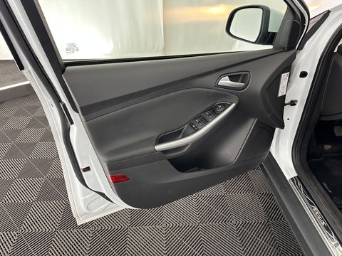 Ford FOCUS Wagon 1.0 EcoBoost Titanium *NAVI-FULLMAP | COMFORT-SEATS | ECC | PDC | CRUISE | PARKPILOT | HEATED-SEATS | 16''ALU*