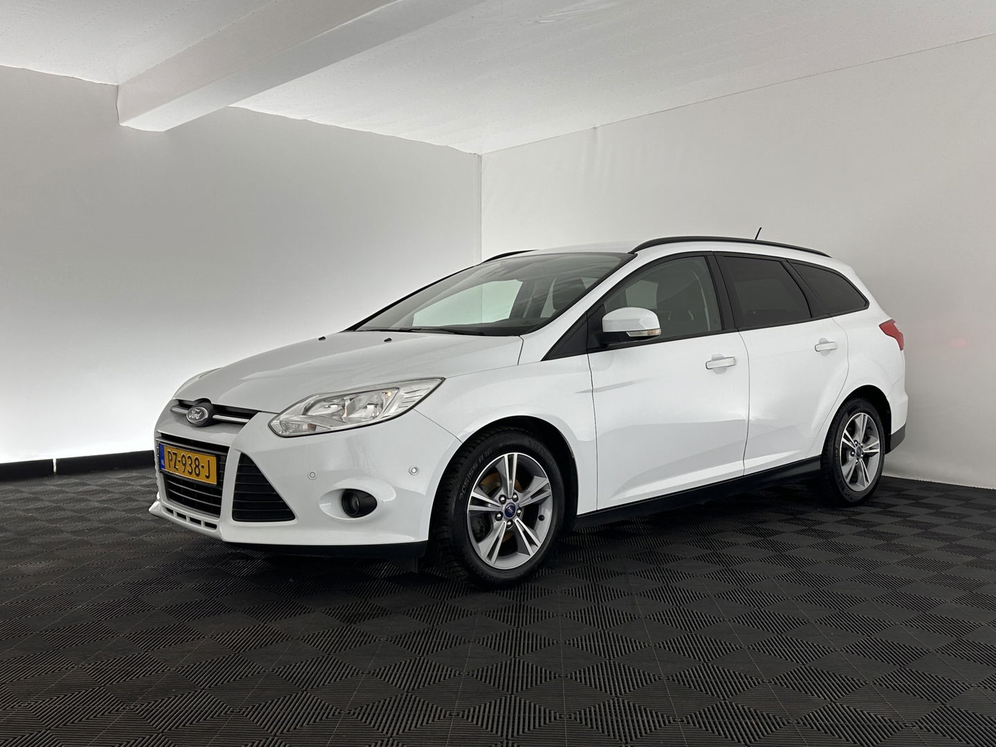 Ford FOCUS Wagon 1.0 EcoBoost Titanium *NAVI-FULLMAP | COMFORT-SEATS | ECC | PDC | CRUISE | PARKPILOT | HEATED-SEATS | 16''ALU*