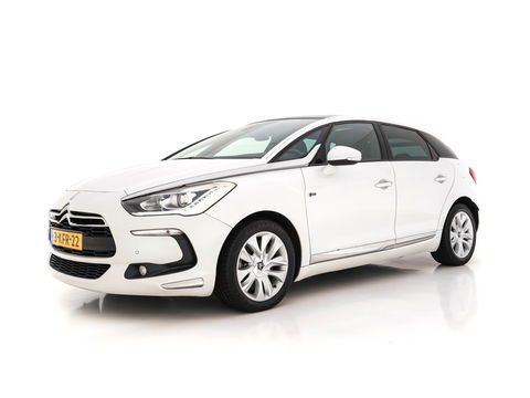 Citroën DS5 2.0 Hybrid4 Business Executive Aut. *PANO | TWO-TONE-LEATHER | MEMORY-PACK | NAVI-FULLMAP | XENON | KEYLESS | CAMERA | HEAD-UP | MASSAGE-SEAT | CRUISE | SPORT-SEATS | 17"ALU*