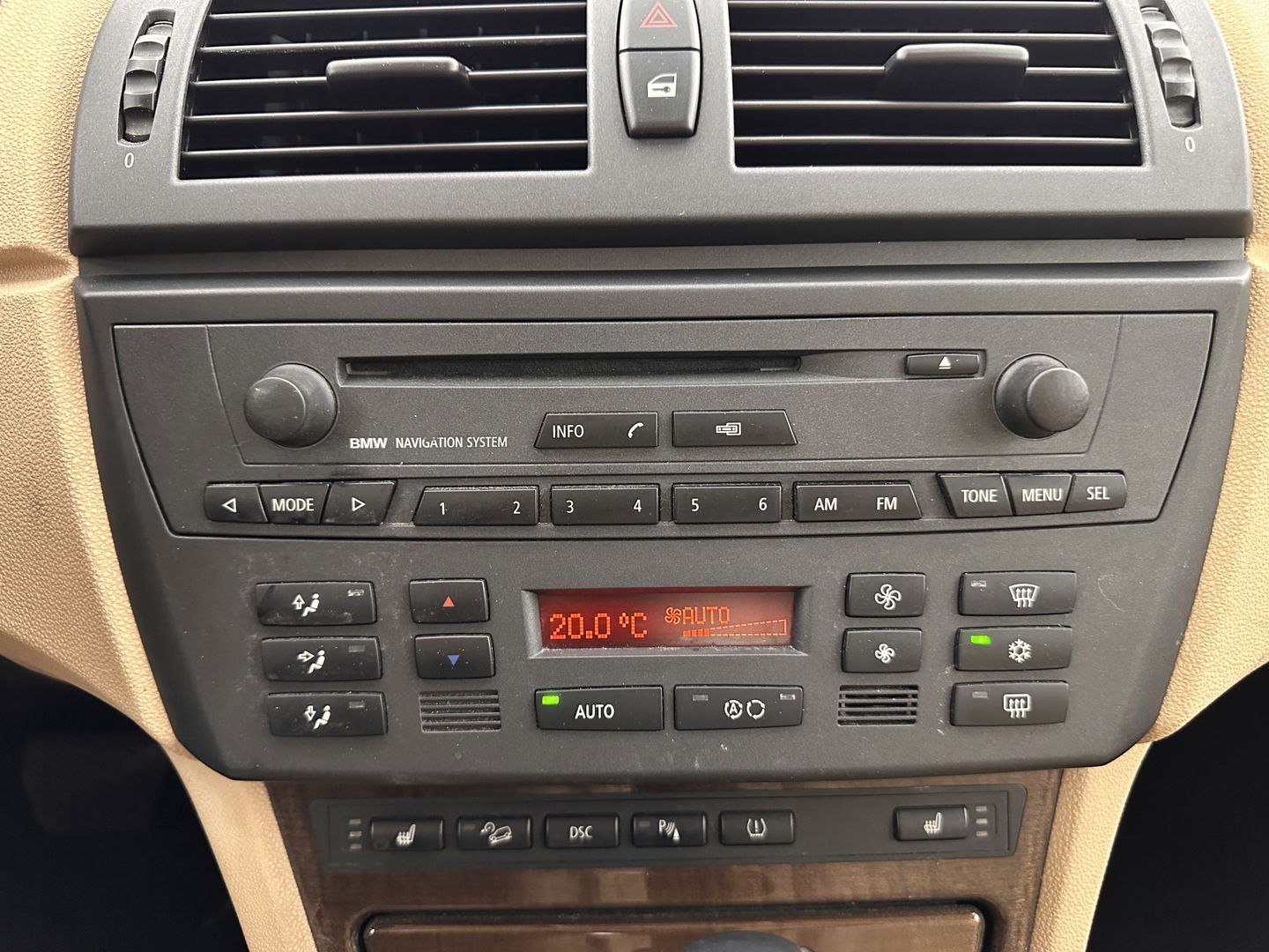 BMW X3 2.5i Executive AWD [ YOUNGTIMER ] Aut. *LUXURY-LEATHER| XENON | NAVI-FULLMAP | SPORT-SEATS  | TOWBAR | ECC | PDC | HEATED-SEATS | CRUISE | 17''ALU*