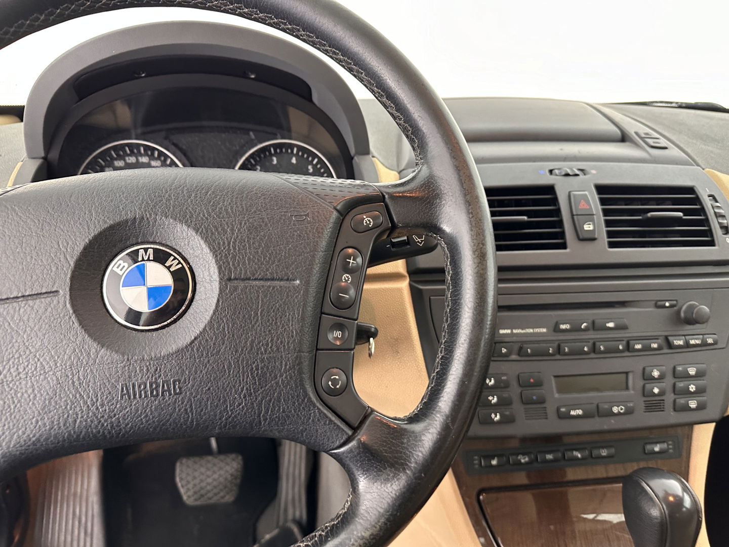 BMW X3 2.5i Executive AWD [ YOUNGTIMER ] Aut. *LUXURY-LEATHER| XENON | NAVI-FULLMAP | SPORT-SEATS  | TOWBAR | ECC | PDC | HEATED-SEATS | CRUISE | 17''ALU*