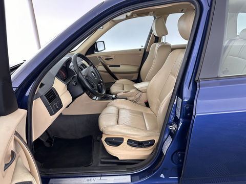 BMW X3 2.5i Executive AWD [ YOUNGTIMER ] Aut. *LUXURY-LEATHER| XENON | NAVI-FULLMAP | SPORT-SEATS  | TOWBAR | ECC | PDC | HEATED-SEATS | CRUISE | 17''ALU*