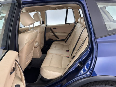 BMW X3 2.5i Executive AWD [ YOUNGTIMER ] Aut. *LUXURY-LEATHER| XENON | NAVI-FULLMAP | SPORT-SEATS  | TOWBAR | ECC | PDC | HEATED-SEATS | CRUISE | 17''ALU*