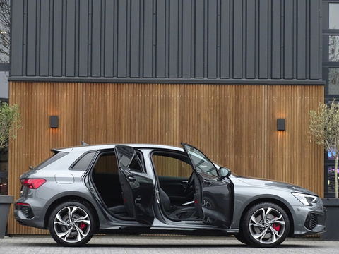 Audi A3 Sportback 45 TFSI e 245PK / 2021 / Competition / S-line / ACC / S-Edition