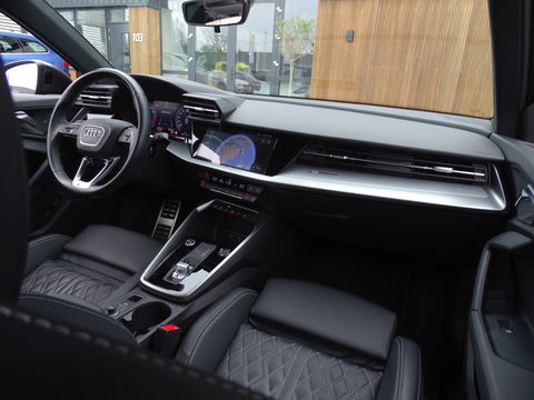 Audi A3 Sportback 45 TFSI e 245PK / 2021 / Competition / S-line / ACC / S-Edition