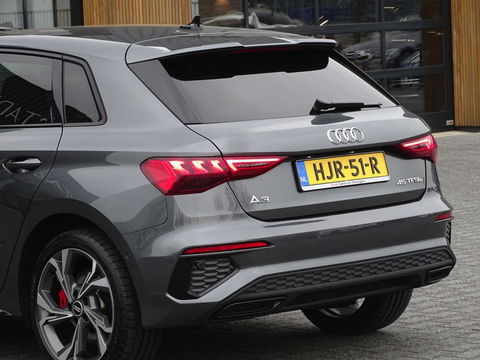 Audi A3 Sportback 45 TFSI e 245PK / 2021 / Competition / S-line / ACC / S-Edition