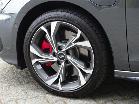 Audi A3 Sportback 45 TFSI e 245PK / 2021 / Competition / S-line / ACC / S-Edition