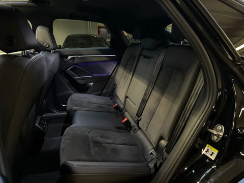 Audi RSQ3 Sportback 2.5 TFSI Pano|Sfeer|Trekh|360c|B&O|Keyle
