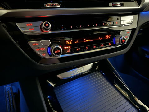 BMW X3 xDrive20i M Sport Black Edition Pano HUD Sfeer NAP
