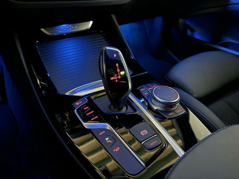 BMW X3 xDrive20i M Sport Black Edition Pano HUD Sfeer NAP