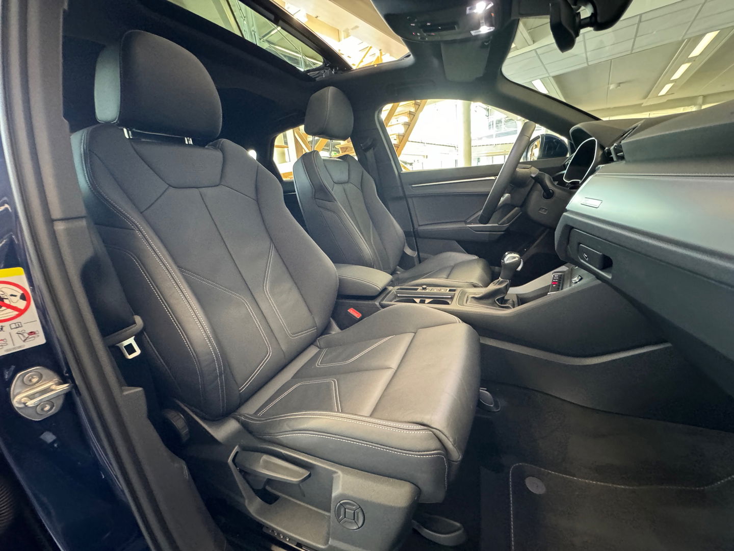 Audi Q3 Sportback 35 TFSI 3X S-Line|Pano|Leer|Keyless|Camera