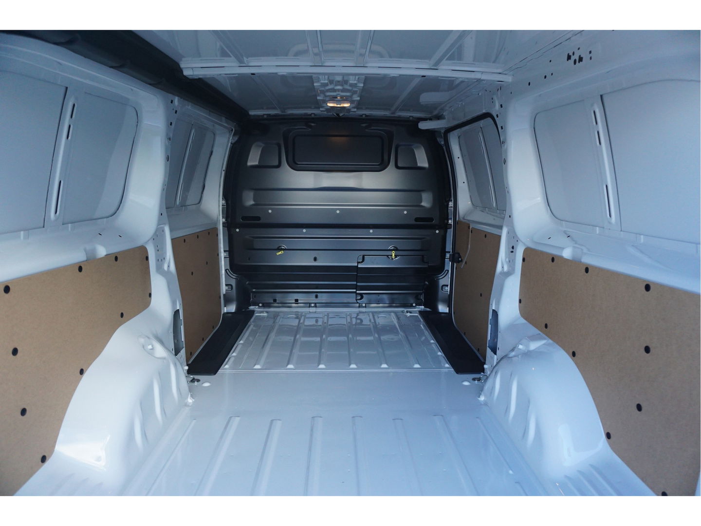 Citroën Jumpy 2.0D 180PK EAT8 Automaat L3H1 BPM VRIJ!! Apple CP/Android A, Camera, Cruise!! Nr. S02