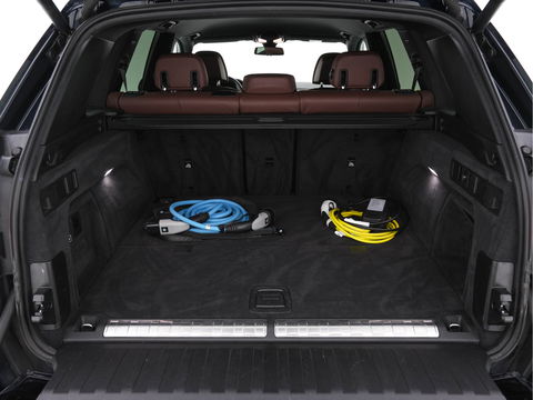 BMW X5 xDrive45e High Executive M-Sport-Pack (INCL-BTW) *NAPPA-FULL-LEATHER | ADAPT.CRUISE | FULL-LED | MEMORY-PACK | DIGI-COCKPIT | HARMAN/KARDON | COMFORT-SEATS | NAVI-FULLMAP | CAMERA | AMBIENT-LIGHT | DAB+ | SHIFT-PADDLES | TOWBAR |