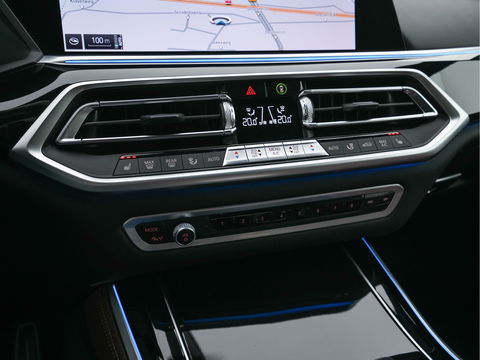 BMW X5 xDrive45e High Executive M-Sport-Pack (INCL-BTW) *NAPPA-FULL-LEATHER | ADAPT.CRUISE | FULL-LED | MEMORY-PACK | DIGI-COCKPIT | HARMAN/KARDON | COMFORT-SEATS | NAVI-FULLMAP | CAMERA | AMBIENT-LIGHT | DAB+ | SHIFT-PADDLES | TOWBAR |