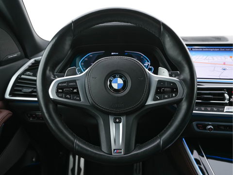 BMW X5 xDrive45e High Executive M-Sport-Pack (INCL-BTW) *NAPPA-FULL-LEATHER | ADAPT.CRUISE | FULL-LED | MEMORY-PACK | DIGI-COCKPIT | HARMAN/KARDON | COMFORT-SEATS | NAVI-FULLMAP | CAMERA | AMBIENT-LIGHT | DAB+ | SHIFT-PADDLES | TOWBAR |