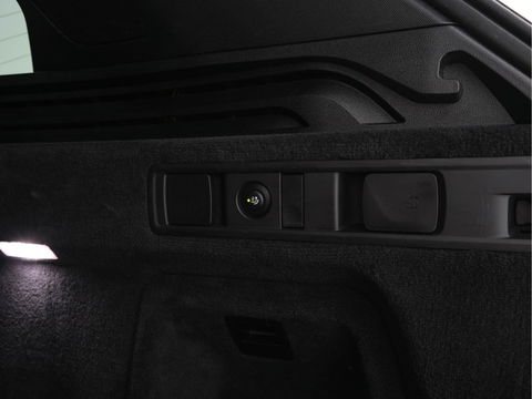 BMW X5 xDrive45e High Executive M-Sport-Pack (INCL-BTW) *NAPPA-FULL-LEATHER | ADAPT.CRUISE | FULL-LED | MEMORY-PACK | DIGI-COCKPIT | HARMAN/KARDON | COMFORT-SEATS | NAVI-FULLMAP | CAMERA | AMBIENT-LIGHT | DAB+ | SHIFT-PADDLES | TOWBAR |