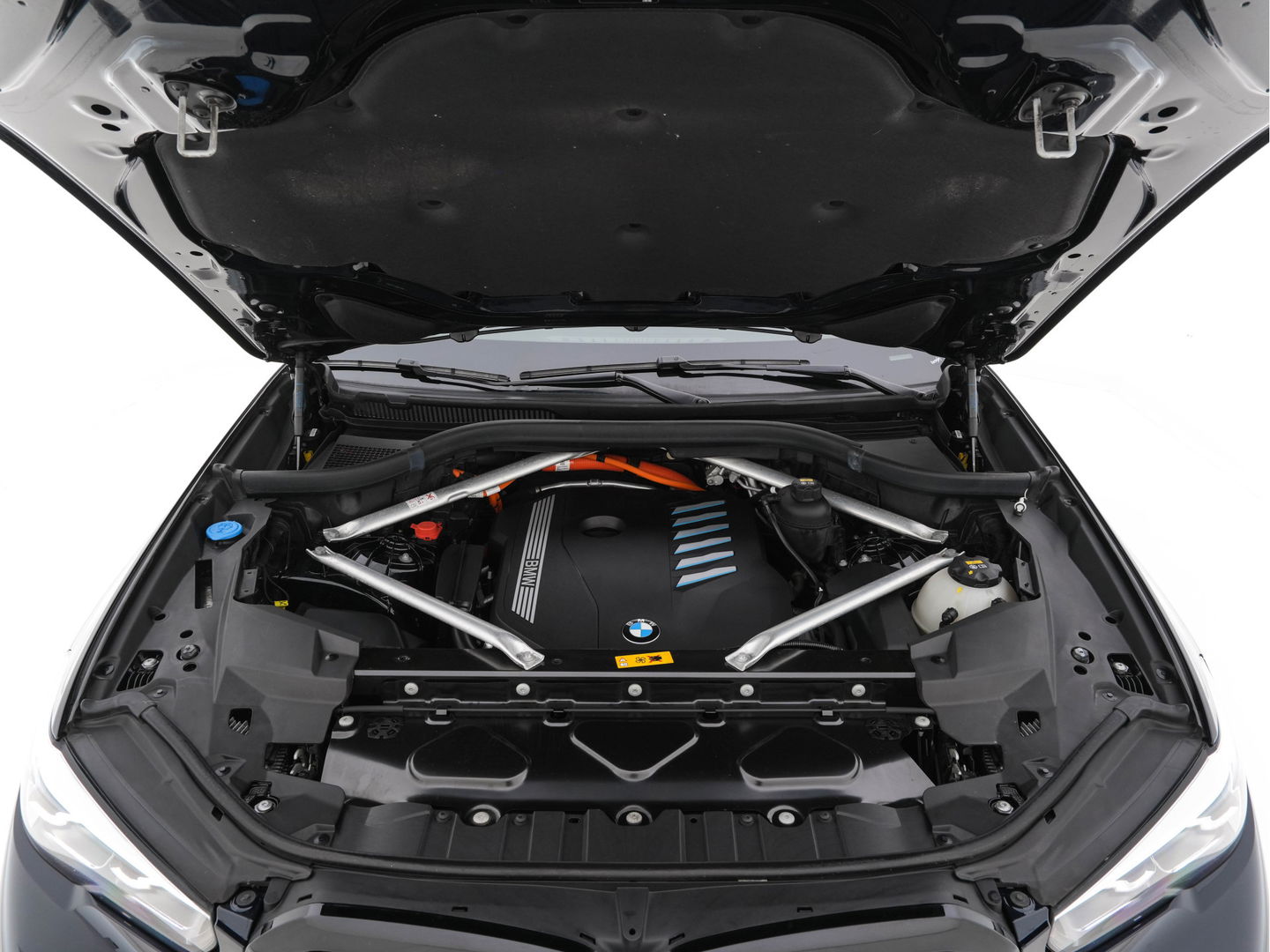BMW X5 xDrive45e High Executive M-Sport-Pack (INCL-BTW) *NAPPA-FULL-LEATHER | ADAPT.CRUISE | FULL-LED | MEMORY-PACK | DIGI-COCKPIT | HARMAN/KARDON | COMFORT-SEATS | NAVI-FULLMAP | CAMERA | AMBIENT-LIGHT | DAB+ | SHIFT-PADDLES | TOWBAR |