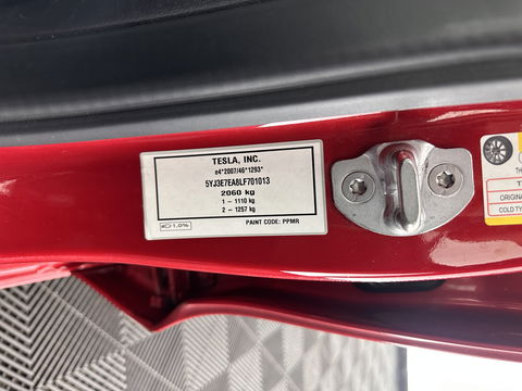 Tesla Model 3 Standard RWD Plus 60 kWh [ 3-Fase ] (INCL-BTW) Aut. *PANO | AUTO-PILOT | NAPPA-LEATHER | KEYLESS | FULL-LED | MEMORY-PACK | SURROUND-VIEW | DAB | CARPLAY | DIGI-COCKPIT | LANE-ASSIST | COMFORT-SEATS | 18"ALU*