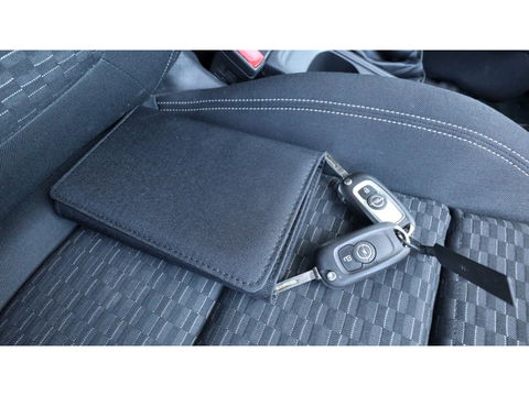 Opel Astra Sports Tourer 1.0 Edition | Media | Camera | PDC |