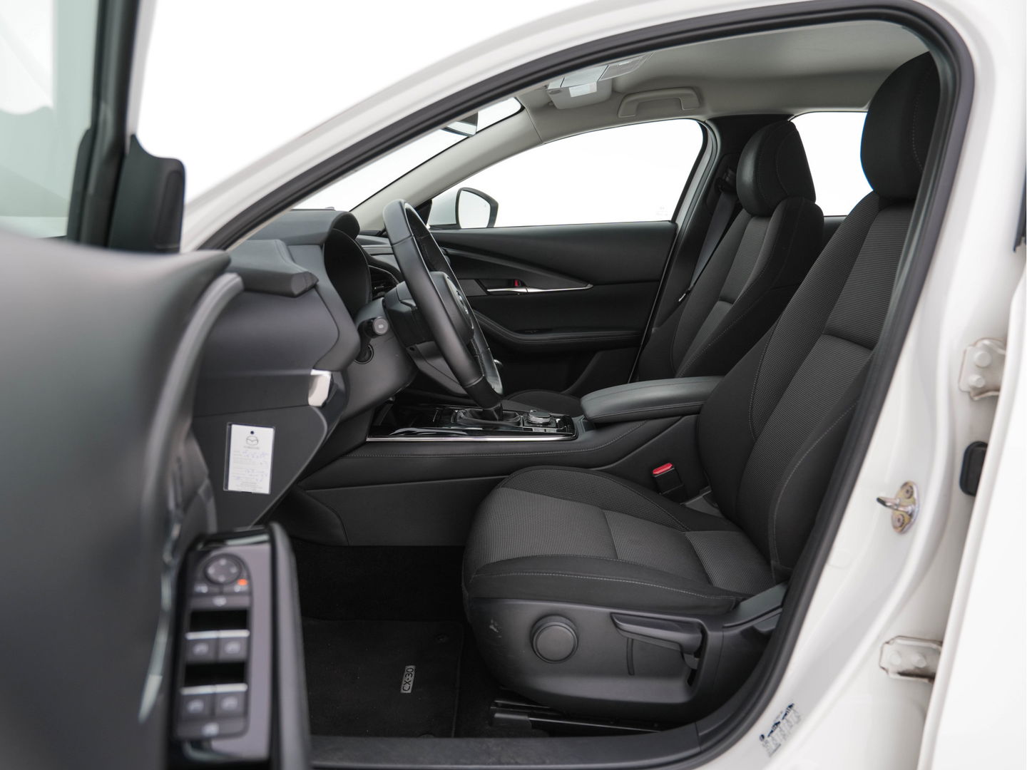 Mazda CX-30 2.0 e-SkyActiv-G M Hybrid Comfort *FULL-LED | NAVI-FULLMAP | CAMERA | DAB | COMFORT-SEATS | ECC | PDC | HEATED-SEATS | CRUISE | LANE-ASSIST | TOWBAR | CARPLAY | BLINDSPOT | 16''ALU*