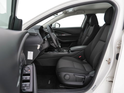 Mazda CX-30 2.0 e-SkyActiv-G M Hybrid Comfort *FULL-LED | NAVI-FULLMAP | CAMERA | DAB | COMFORT-SEATS | ECC | PDC | HEATED-SEATS | CRUISE | LANE-ASSIST | TOWBAR | CARPLAY | BLINDSPOT | 16''ALU*