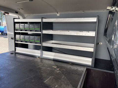 Volkswagen Transporter 2.0 TDI 102pk euro 6 / L1H1 Comfortline / bpm vrij / vaste prijs rijklaar € 12.950 ex btw / lease vanaf € 218 / Bott ingerichte laadruimte / imperial / trekhaak / bijrijdersbank !