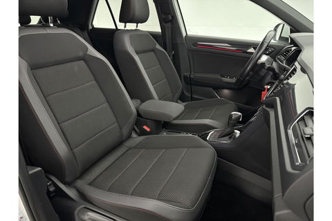 Volkswagen T-Roc 1.5 TSI R-line DSG 150PK Pano LED Virtual Trekhaak ACC Camera Carplay Clima Navi 19"LMV