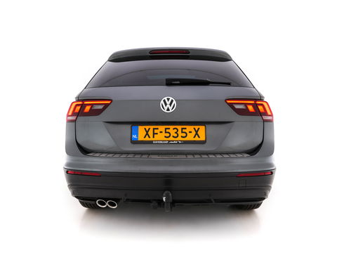 Volkswagen Tiguan 2.0 TDI Comfortline Aut. *PANO | LED-LIGHTS | ADAPTIVE-CRUISE | COMFORT-SEATS | PARKPILOT | ECC | AMBIENT-LIGHT | HEATED-SEATS | PDC | 17''ALU*