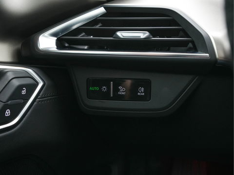 Audi e-tron GT 93 kWh AWD [ 3-Fase ] (INCL-BTW) *PANO | HEAD-UP | MATRIX-LED | LEATHER-MICROFIBRE | BANG/OLUFSEN-AUDIO  | ADAPTIVE-CRUISE | TOP-VIEW | AIR-SUSPENSION | MEMORY-PACK | KEYLESS | DIGI-COCKPIT | NAVI-FULLMAP | 21"ALU